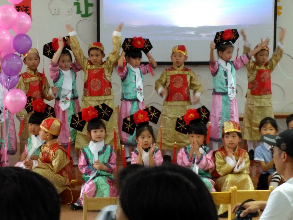 This isn't even Jony's class, I just like taking pictures of cute kids.  Each class did a dance performance or song which was impressive for 6-7 year olds.