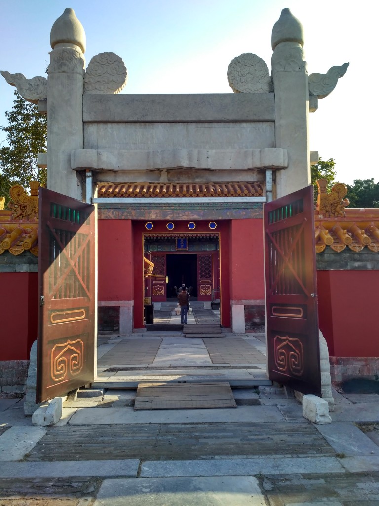 Temple for sacrifice preparation(?)  Costed extra so I did what everyone else was doing and just took picture through the gate.
